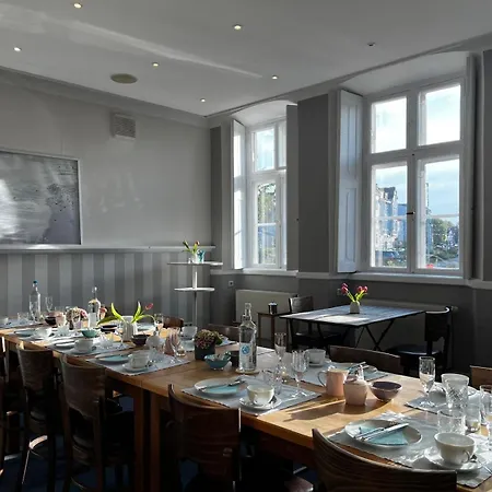 Zollhaus 3*