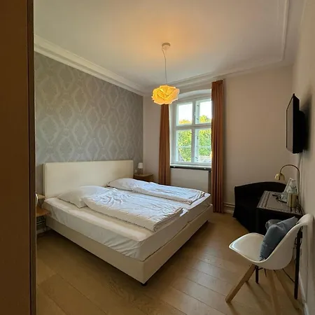 Hotel Zollhaus 3*